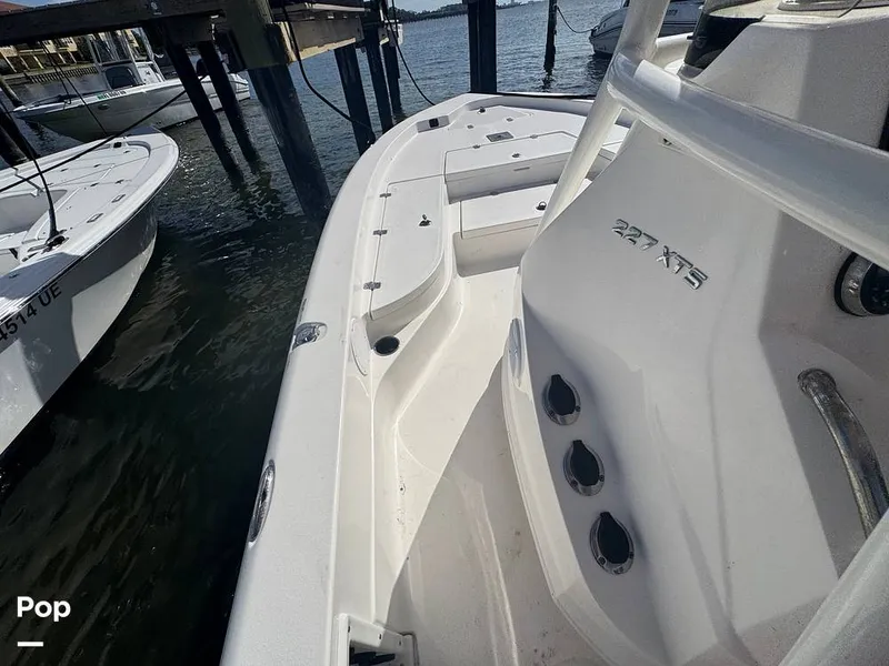 Slide: The Image of NauticStar 227 XTS 2023 - 16842357
