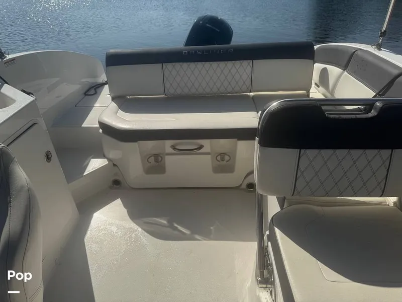 Slide: The Image of Bayliner DX2200 2023 - 15308124