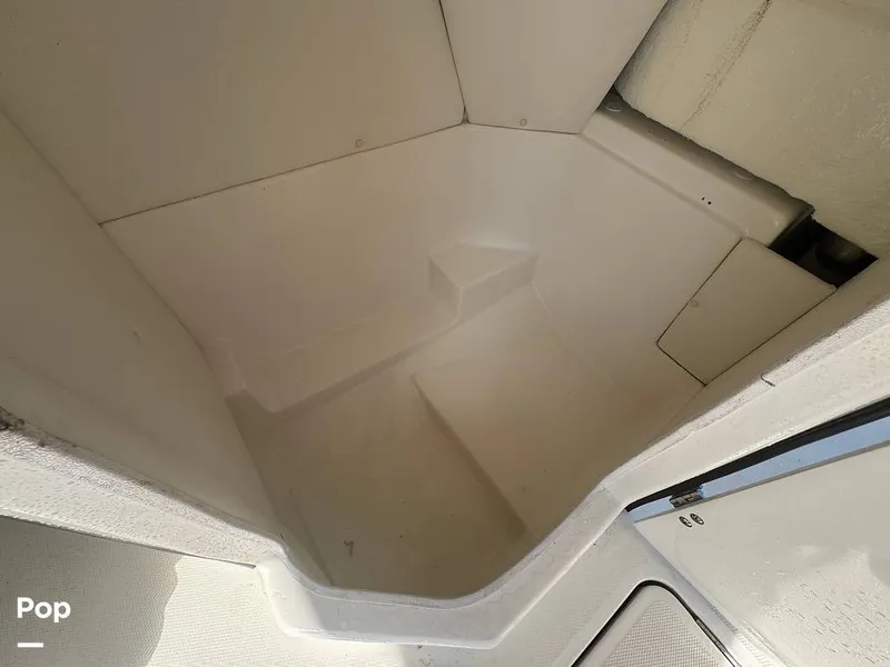 Slide: The Image of Bayliner DX2200 2023 - 15308152