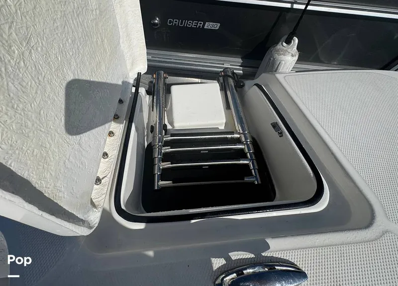 Slide: The Image of Bayliner DX2200 2023 - 15308153