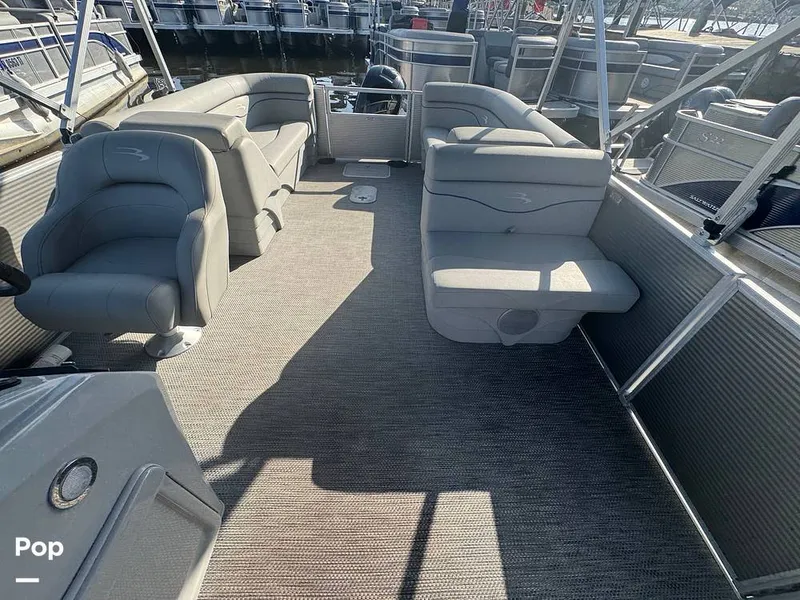 Slide: The Image of Bennington 22 SSR 2023 - 15307457