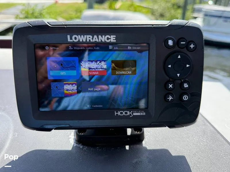 Slide: The Image of Lowrance Hook Reveal 5xss Display - 15323016