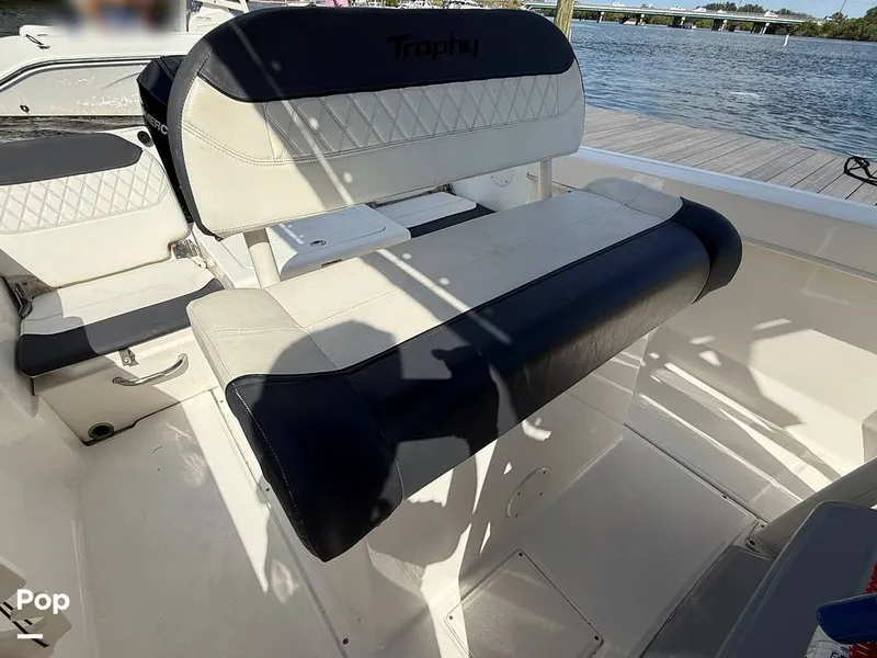 Slide: The Image of Leaning Post - 15330806