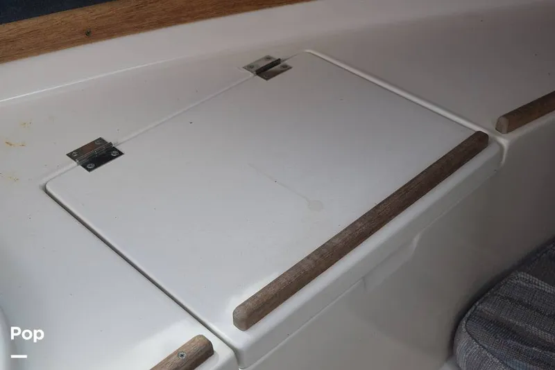 Slide: The Image of Grady-White Gulfstream 23 1990 - 15562864