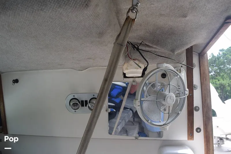 Slide: The Image of Grady-White Gulfstream 23 1990 - 15562870