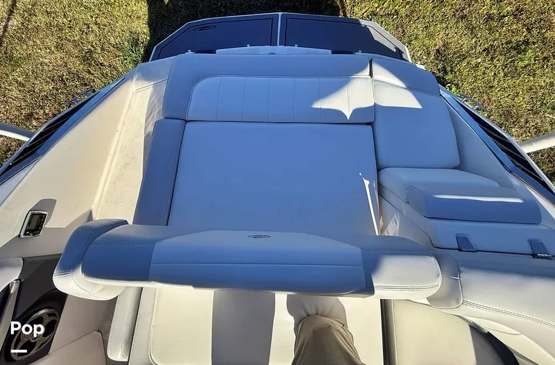 Slide: The Image of Regal 24 FasDeck RX 2013 - 16189609