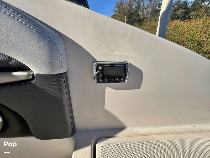 Slide: The Image of Regal 24 FasDeck RX 2013 - 16189610