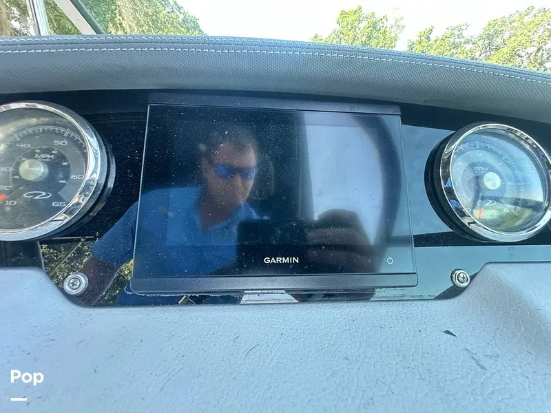 Slide: The Image of Regal 24 FasDeck RX 2013 - 16189723