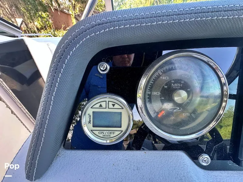 Slide: The Image of Regal 24 FasDeck RX 2013 - 16189724