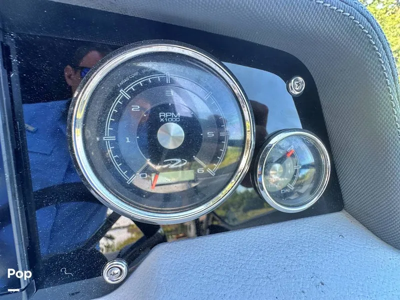 Slide: The Image of Regal 24 FasDeck RX 2013 - 16189725