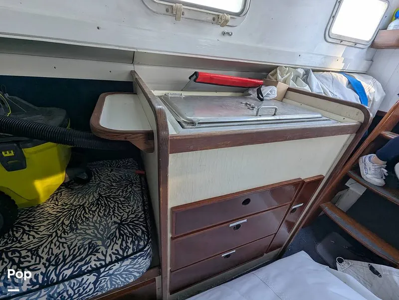 Slide: The Image of Herreshoff Meadowlark 37 1978 - 15340222