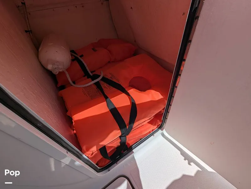 Slide: The Image of Bayliner VR5 OB 2021 - 15334752