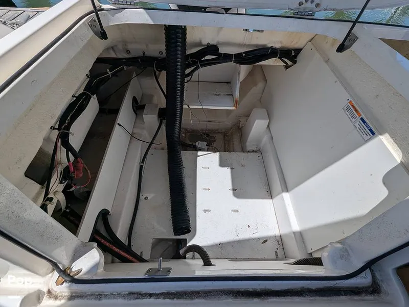 Slide: The Image of Bayliner VR5 OB 2021 - 15334758