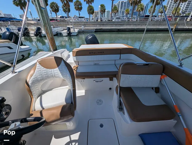 Slide: The Image of Bayliner VR5 OB 2021 - 15334731