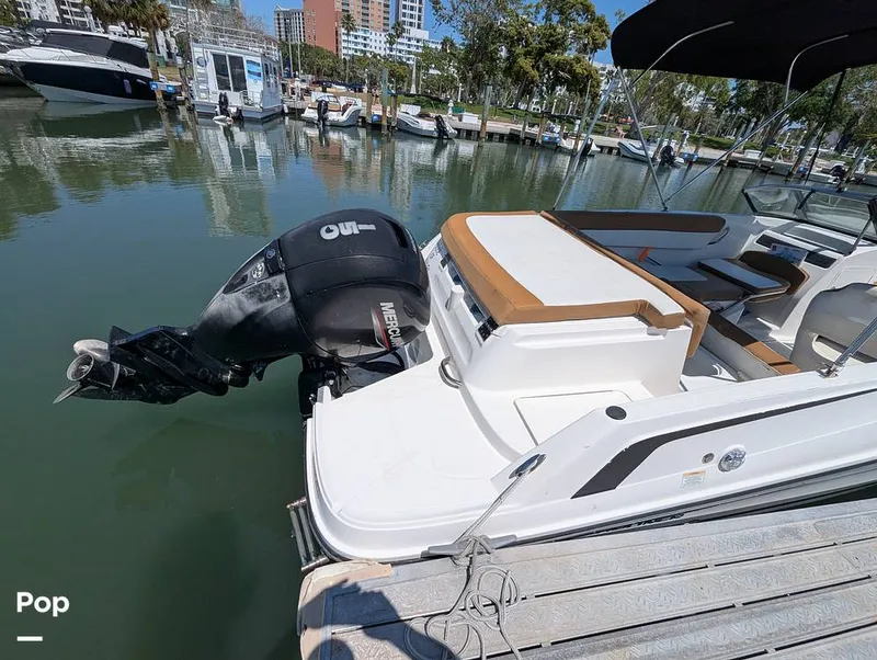 Slide: The Image of Bayliner VR5 OB 2021 - 15334767