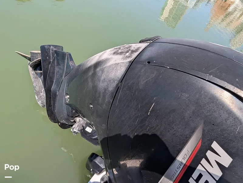 Slide: The Image of Bayliner VR5 OB 2021 - 15334772