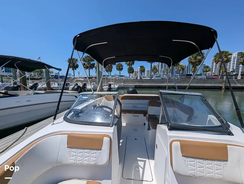 Slide: The Image of Bayliner VR5 OB 2021 - 15334738