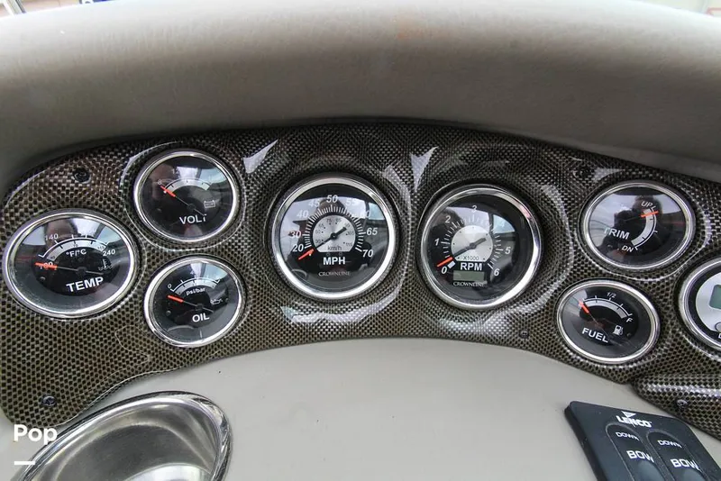 Slide: The Image of Crownline Boats 270 2005 - 15362101