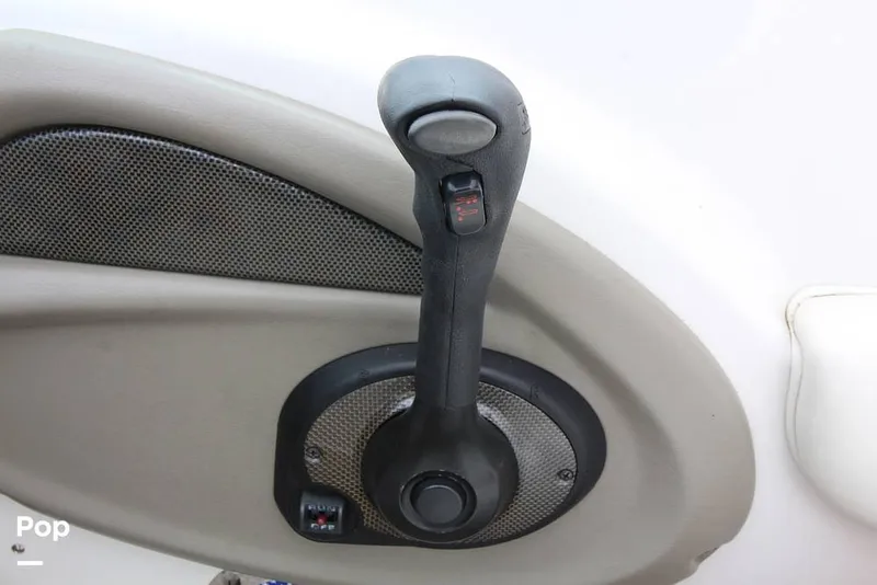 Slide: The Image of Throttle/shift: Mech - 15362106