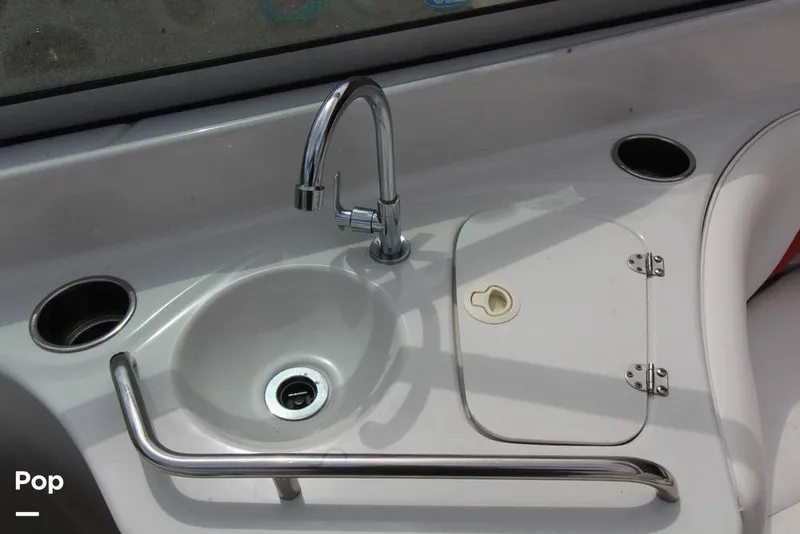 Slide: The Image of Sink - Cockpit - 15362139