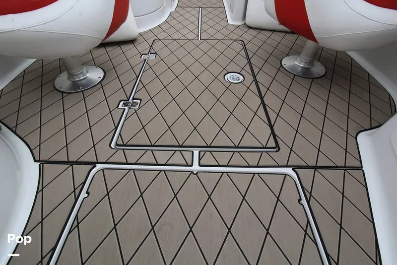 Slide: The Image of Crownline Boats 270 2005 - 15362143