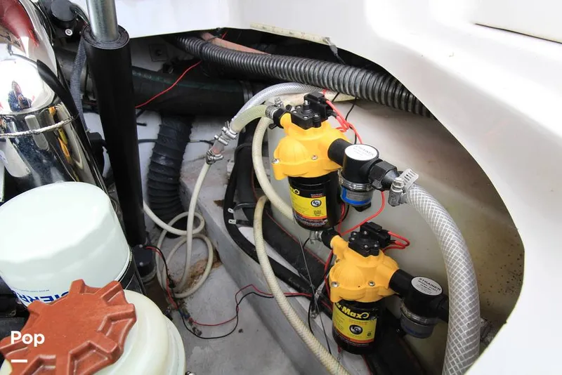 Slide: The Image of Crownline Boats 270 2005 - 15362167