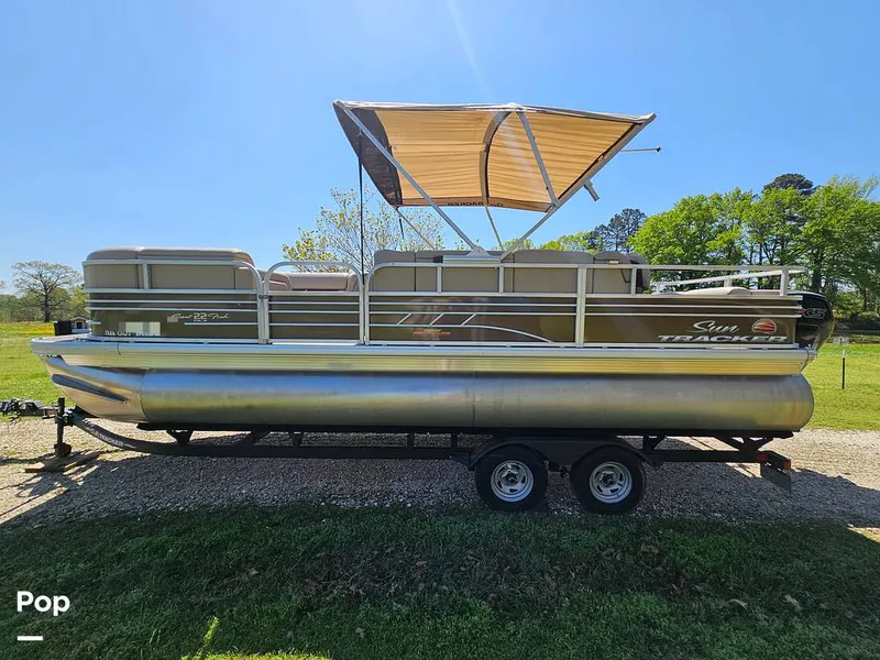 The Image of Sun Tracker SF 22 DLX 2023 - 15331510