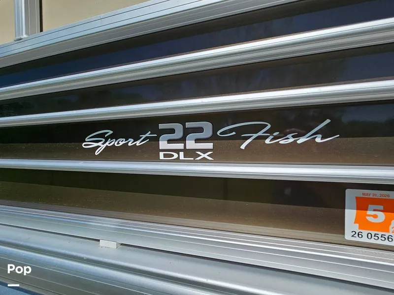 Slide: The Image of Sun Tracker SF 22 DLX 2023 - 15331513