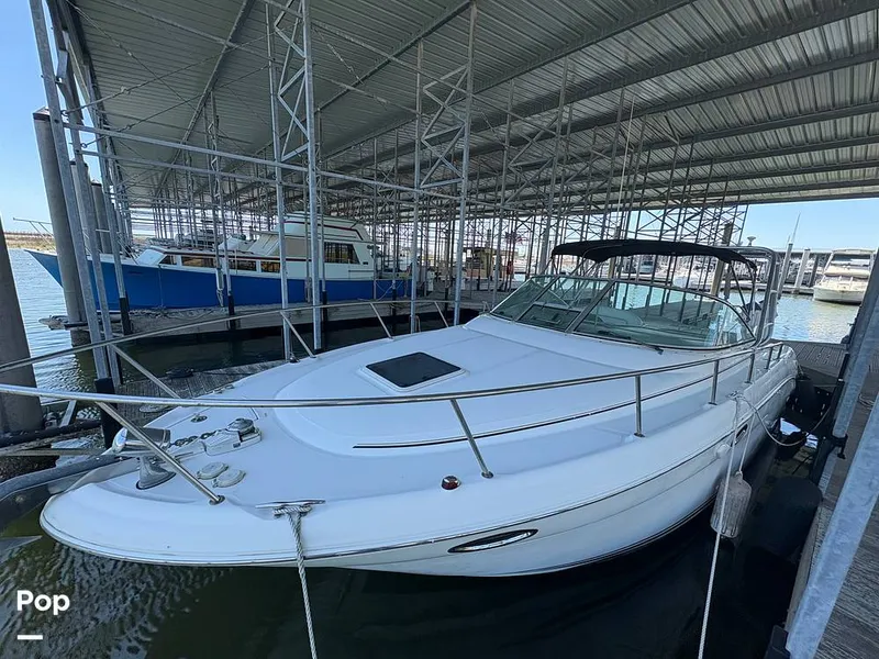 Slide: The Image of Bow Rail/windlass/spotlight/anchor/anchor Rode - 15351458