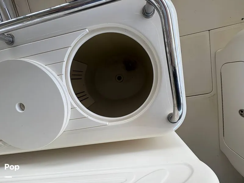 Slide: The Image of Sink/live Well/bait Well - 15351482