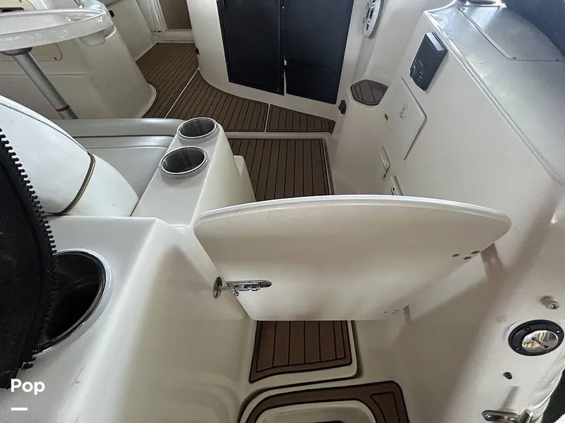 Slide: The Image of Rinker 342 Fiesta Vee 2006 - 15347769