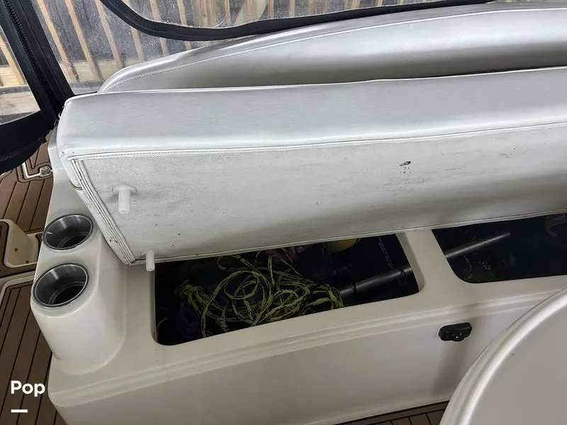 Slide: The Image of Rinker 342 Fiesta Vee 2006 - 15347791