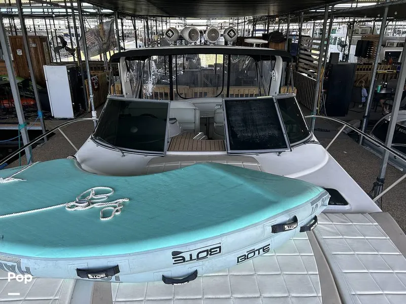 Slide: The Image of Rinker 342 Fiesta Vee 2006 - 15347812