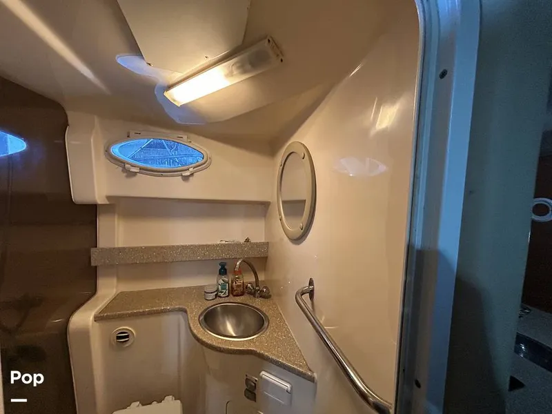 Slide: The Image of Rinker 342 Fiesta Vee 2006 - 15347833