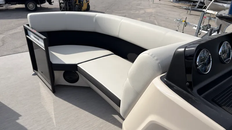 Slide: The Image of Harris 23BRZ 2026 - 24