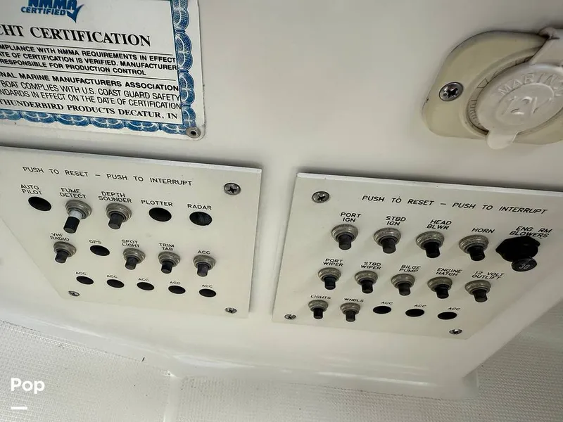 Slide: The Image of Formula 37 2003 - 15424604