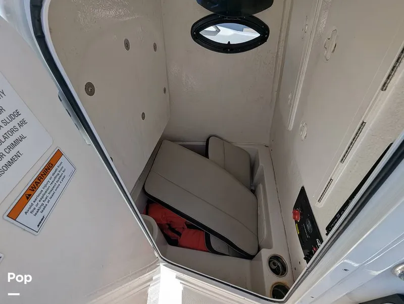 Slide: The Image of Sailfish 242 CC 2022 - 15344317