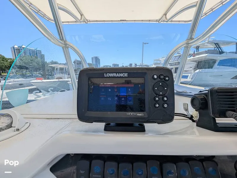 Slide: The Image of Sailfish 242 CC 2022 - 15344325