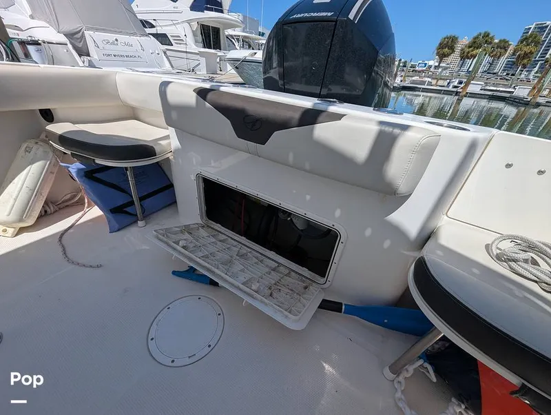 Slide: The Image of Sailfish 242 CC 2022 - 15344469