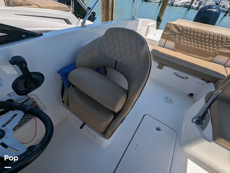 Slide: The Image of Bayliner VR6 OB 2023 - 15334652