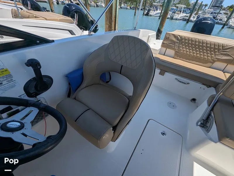 Slide: The Image of Bayliner VR6 OB 2023 - 15334653