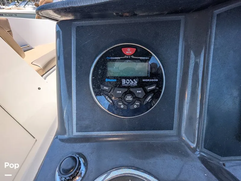 Slide: The Image of Bayliner VR6 OB 2023 - 15334645