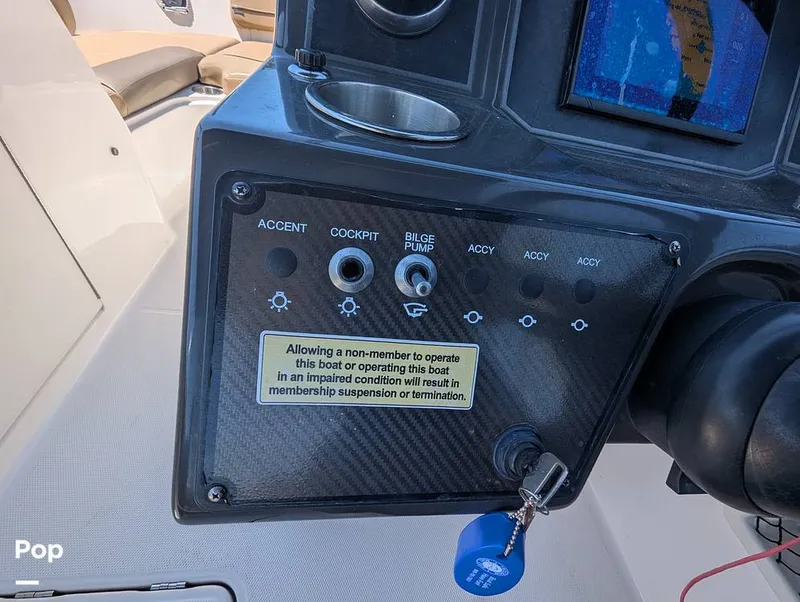 Slide: The Image of Bayliner VR6 OB 2023 - 15334650