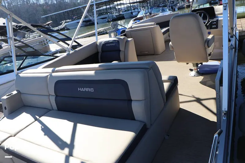 Slide: The Image of Harris HCX23 Cruiser 230 2024 - 15305518