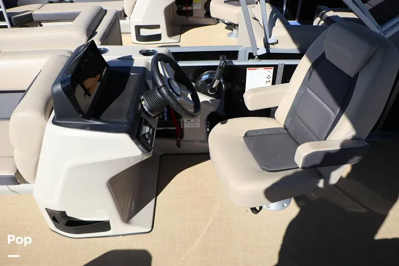 Slide: The Image of Harris HCX23 Cruiser 230 2024 - 15305536