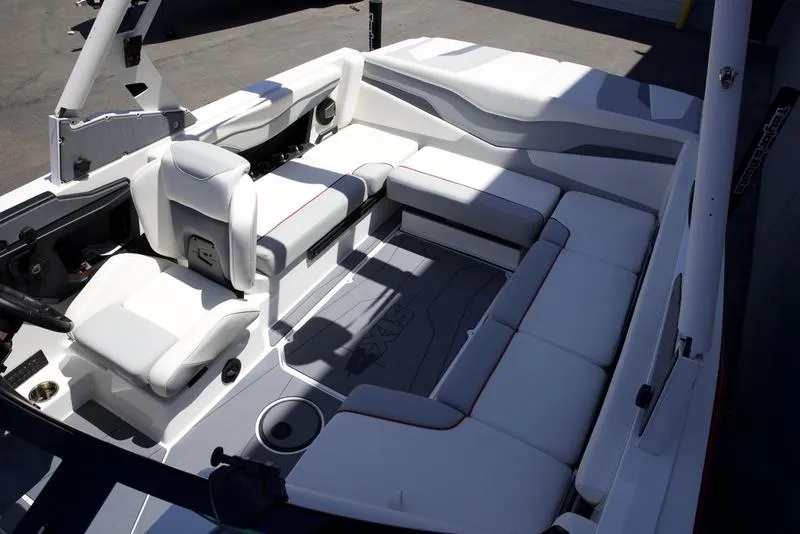 Slide: The Image of Axis Wake Research T220 2025 - 20