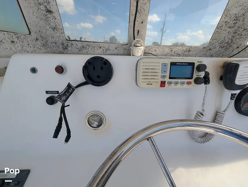 Slide: The Image of Pump Out USA 26T 1000 2011 - 15317669