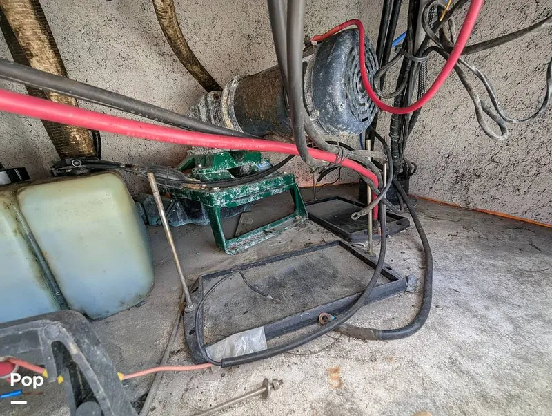 Slide: The Image of Pump Out USA 26T 1000 2011 - 15317677