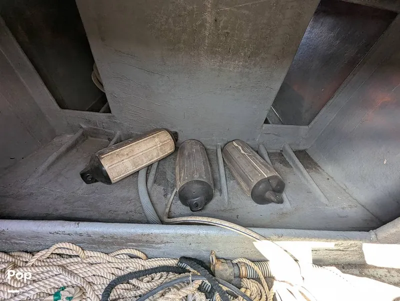 Slide: The Image of Pump Out USA 26T 1000 2011 - 15317712