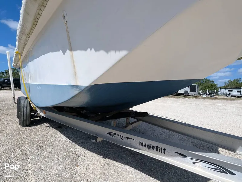 Slide: The Image of Pump Out USA 26T 1000 2011 - 15317722